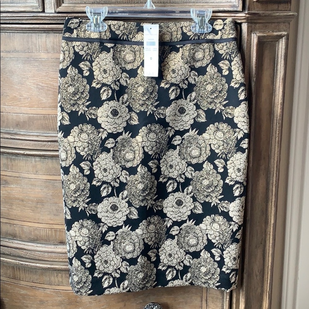 Ann Taylor NWT Black Golden Floral Midi Skirt